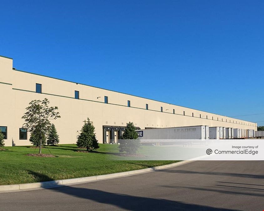 LakeView Corporate Park - 8495 116th Street