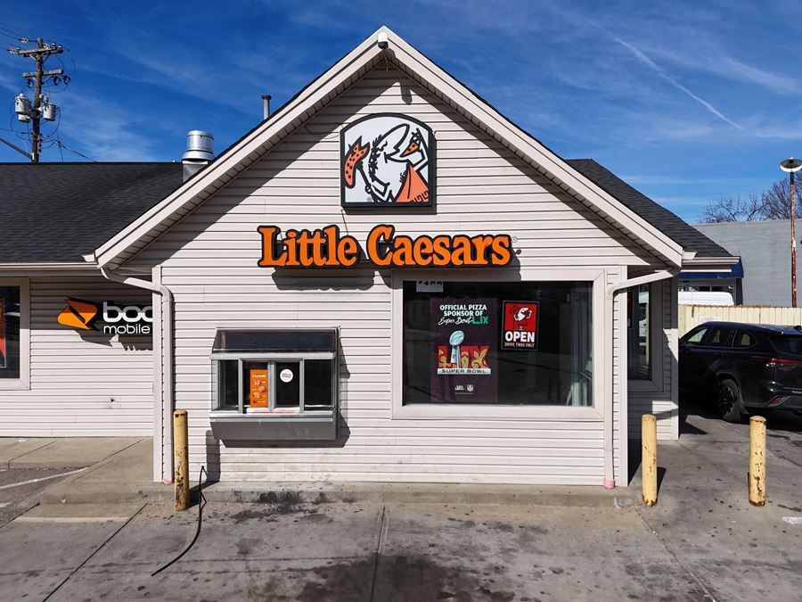 Little Caesars & Boost Mobile Retail Center