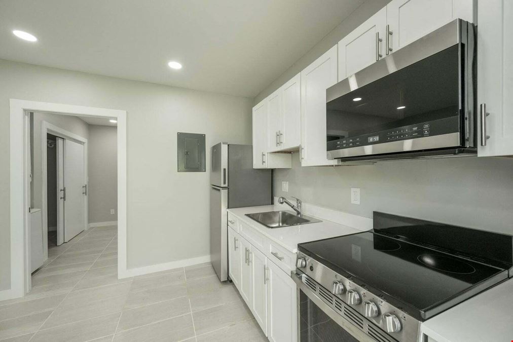 818 Elizabeth St