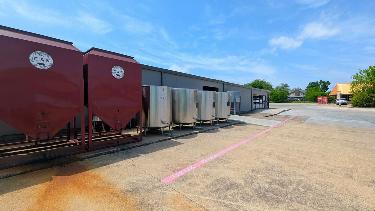 703 North Highway 78