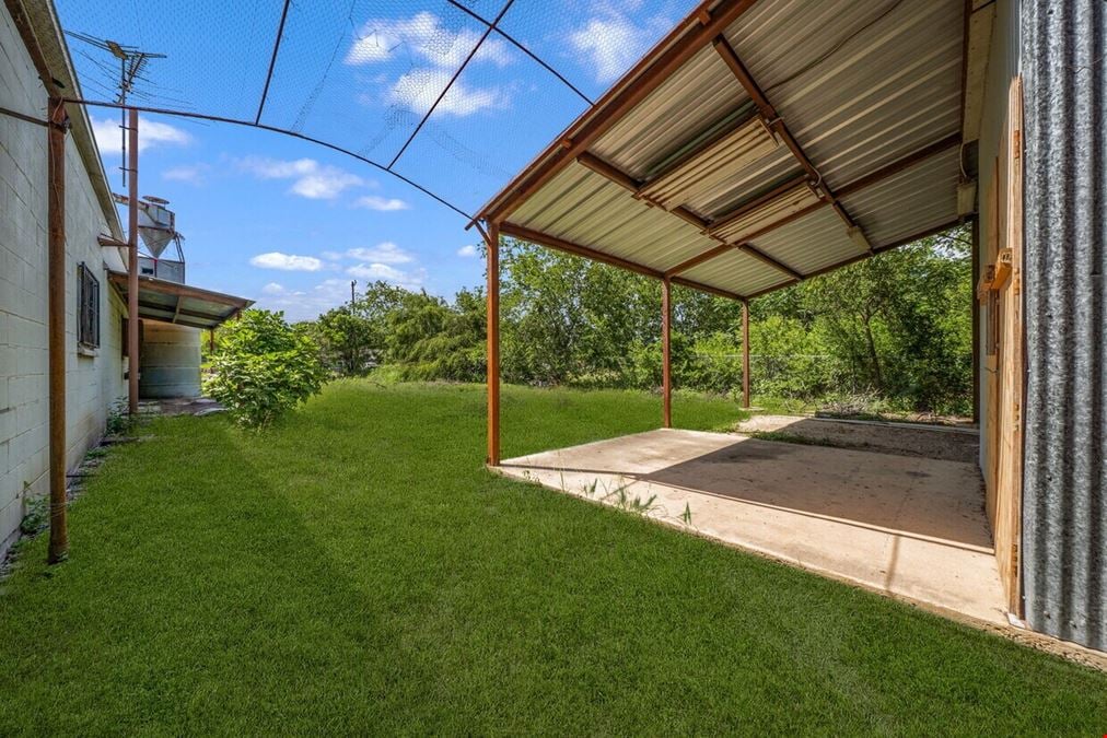 992 E Southcross Blvd | San Antonio