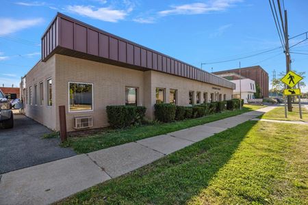 Preview of Industrial space for Sale at 836 Woodward Hts