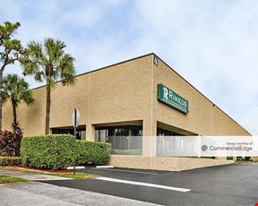 Quadrant Business Center