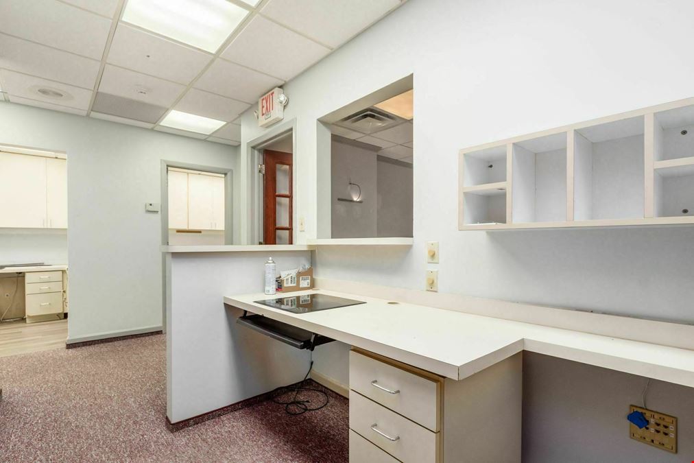 5180 E Main St, All Vacancy