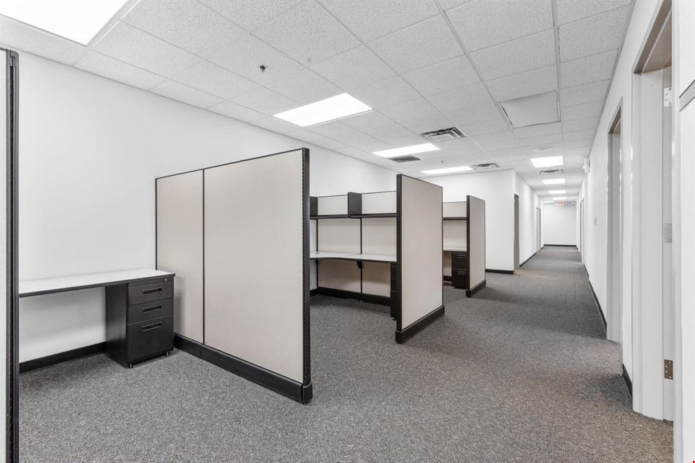 Midpark Road 2,600-22,000 SF Avail. Bus/Ind Park