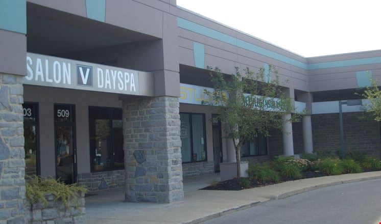 Preview of Retail space for Rent at 380-556 Hill Road North