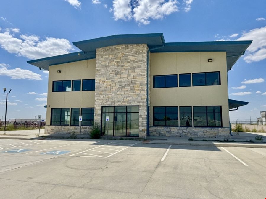 55,400 SF Flagship Office/Warehouse on 11.49 Acres
