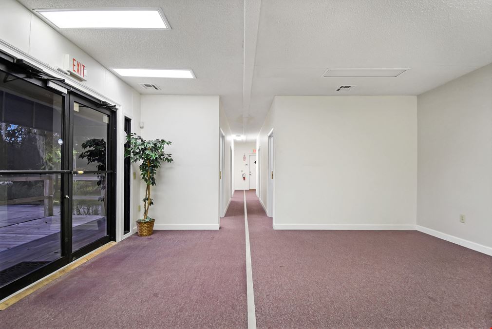 1535 State Road 207