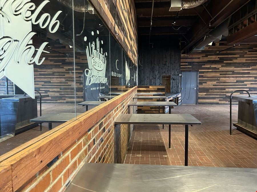 Restaurant/Bar