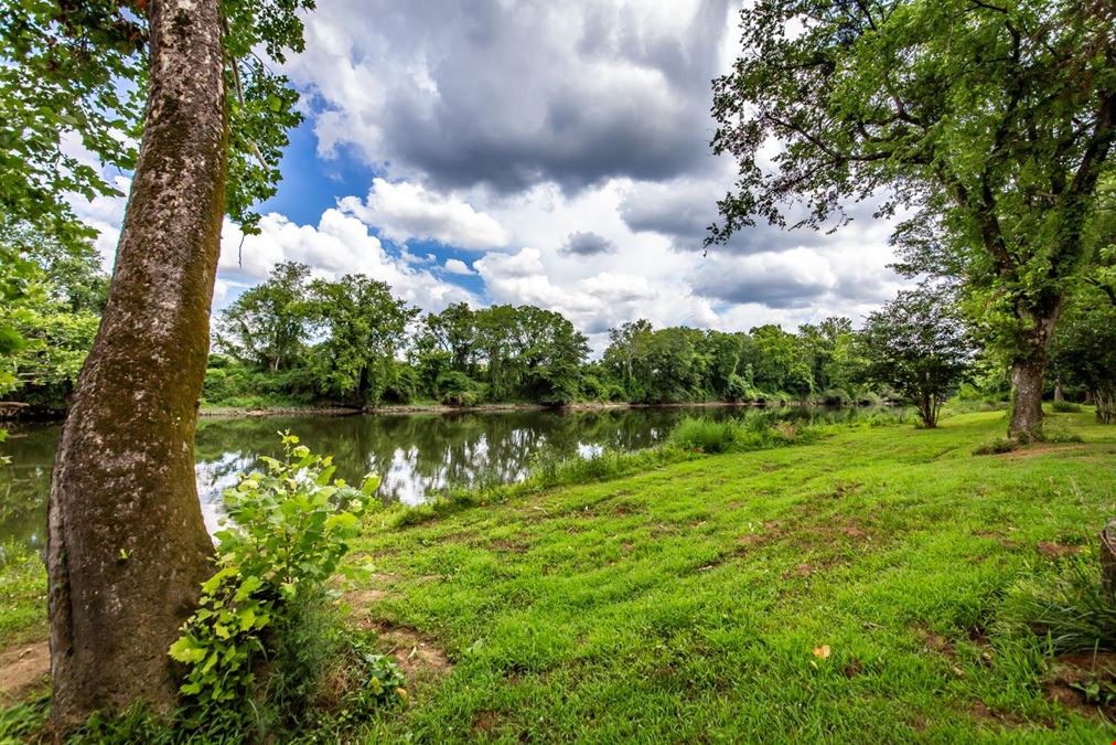 Ouachita River Private Hunting & Fishing Retreat