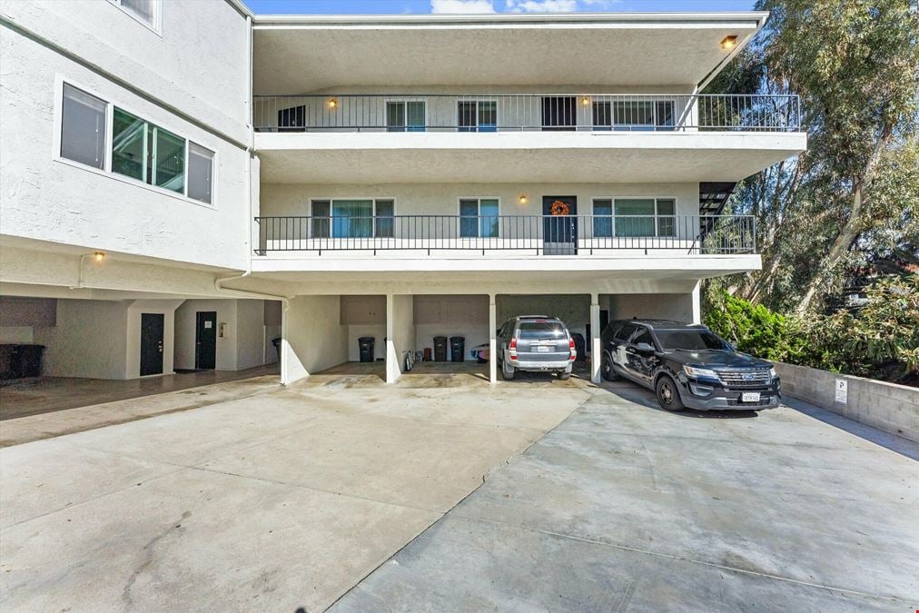 207 W Marquita