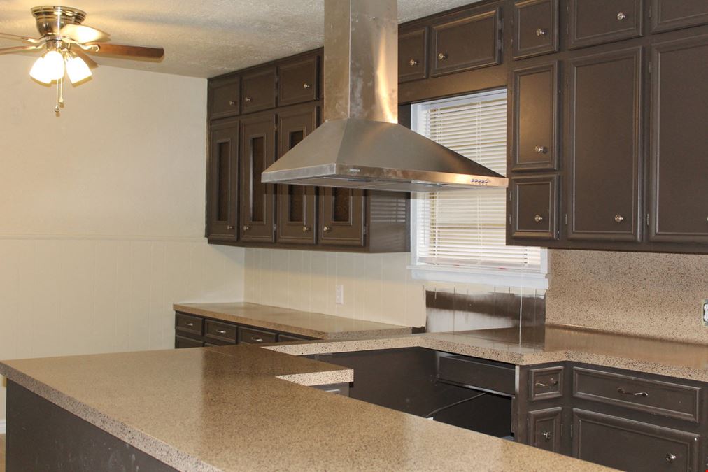 5605 George Bush Dr, Katy, TX 77493