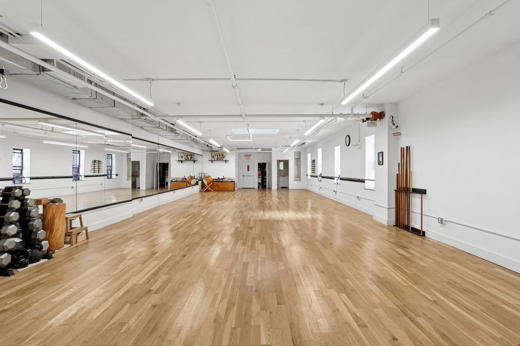 6 Saint Marks Place