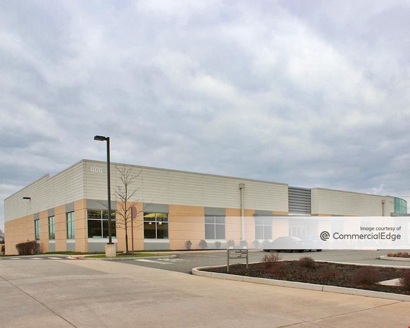 The Navy Yard - 4000-4050 South 26th Street