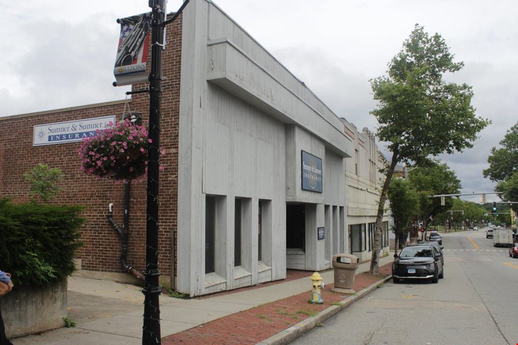 757 Main St