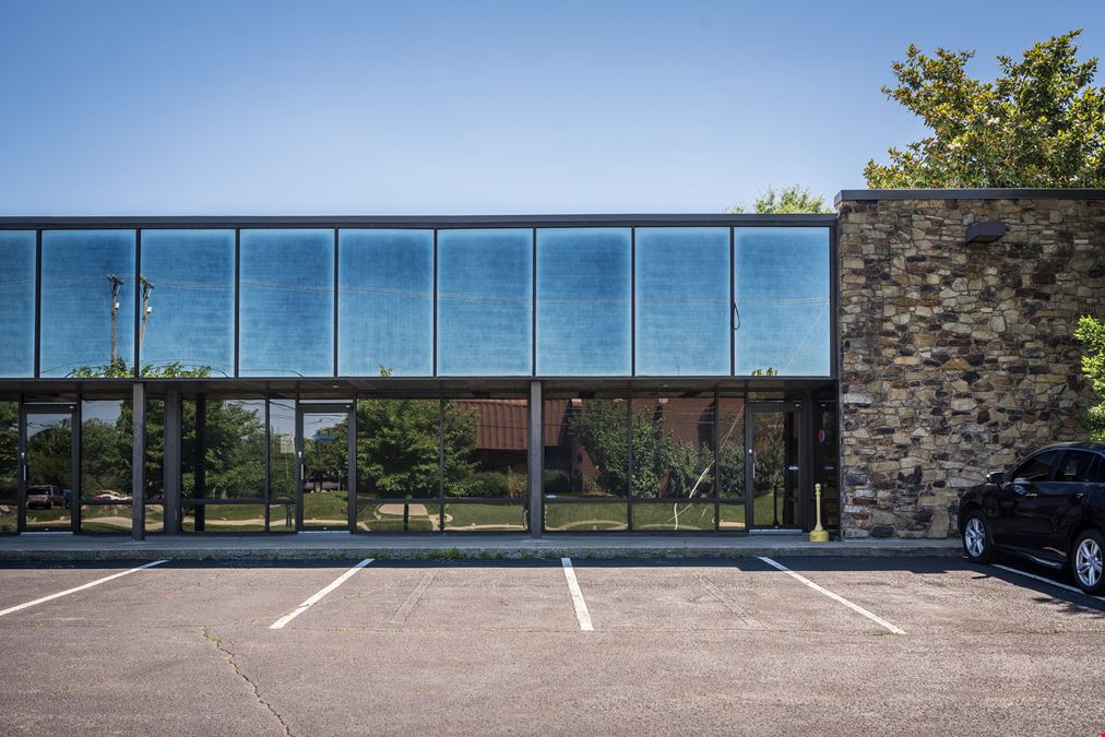 11400 Decimal Drive