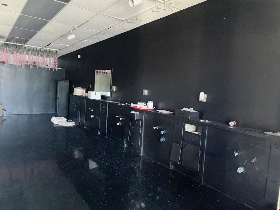 Tallahassee Retail for Lease on S Magnolia Dr