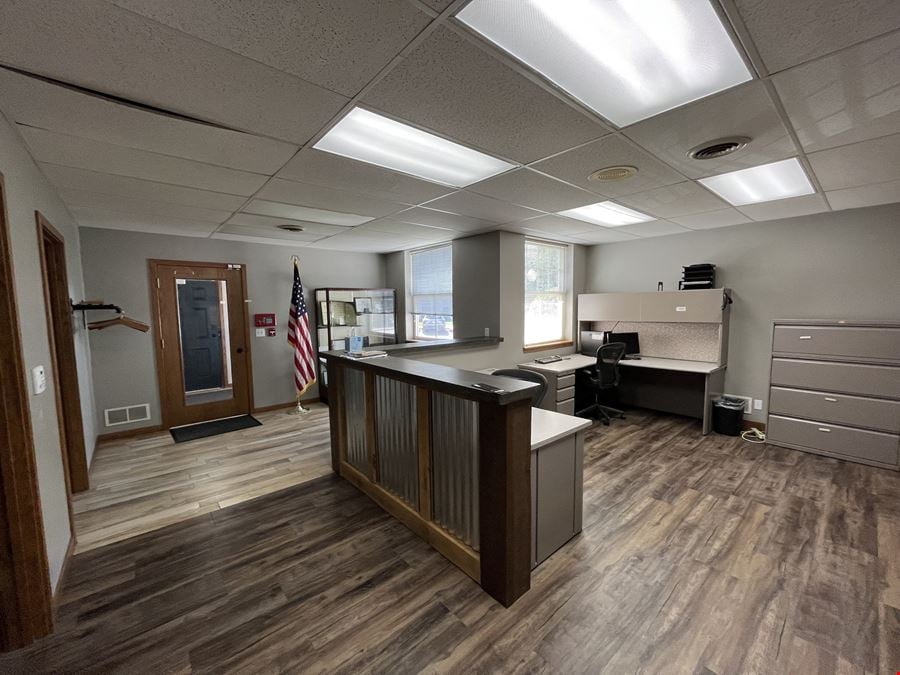 8911-8917 N Prairie Pointe Rd
