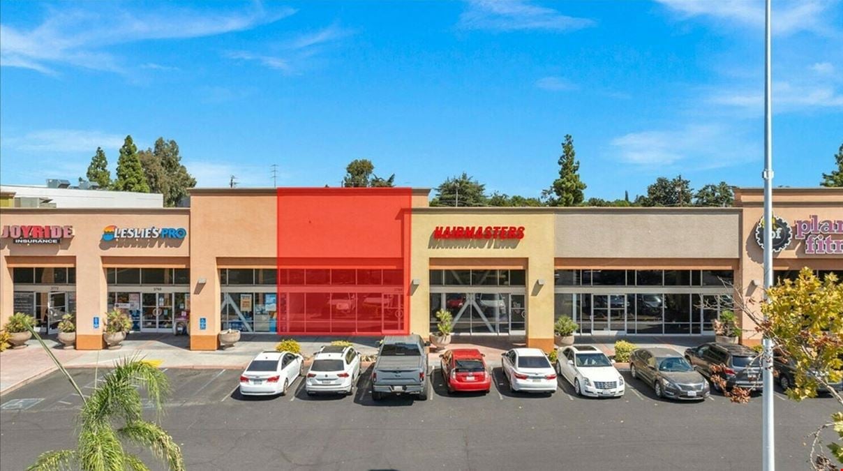 ±2,282 - ±22,557 SF Shopping Center Spaces in Fresno