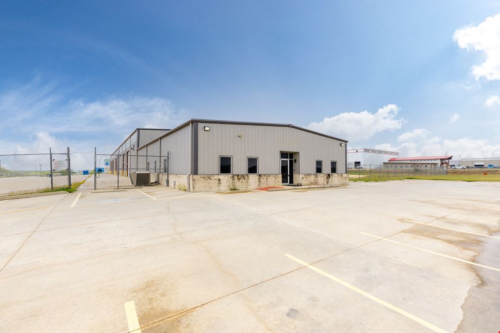 3 Building Industrial Facility with Cranes, Wash-Bays