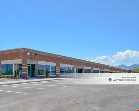 Preview of commercial space at 12120 Quantum Pkwy