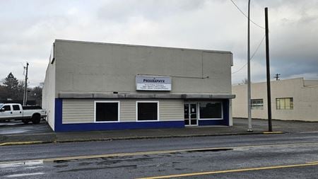 Preview of Industrial space for Rent at 735 Commerce Ave