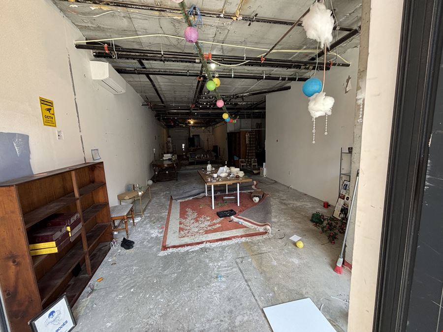 303 Wythe Avenue