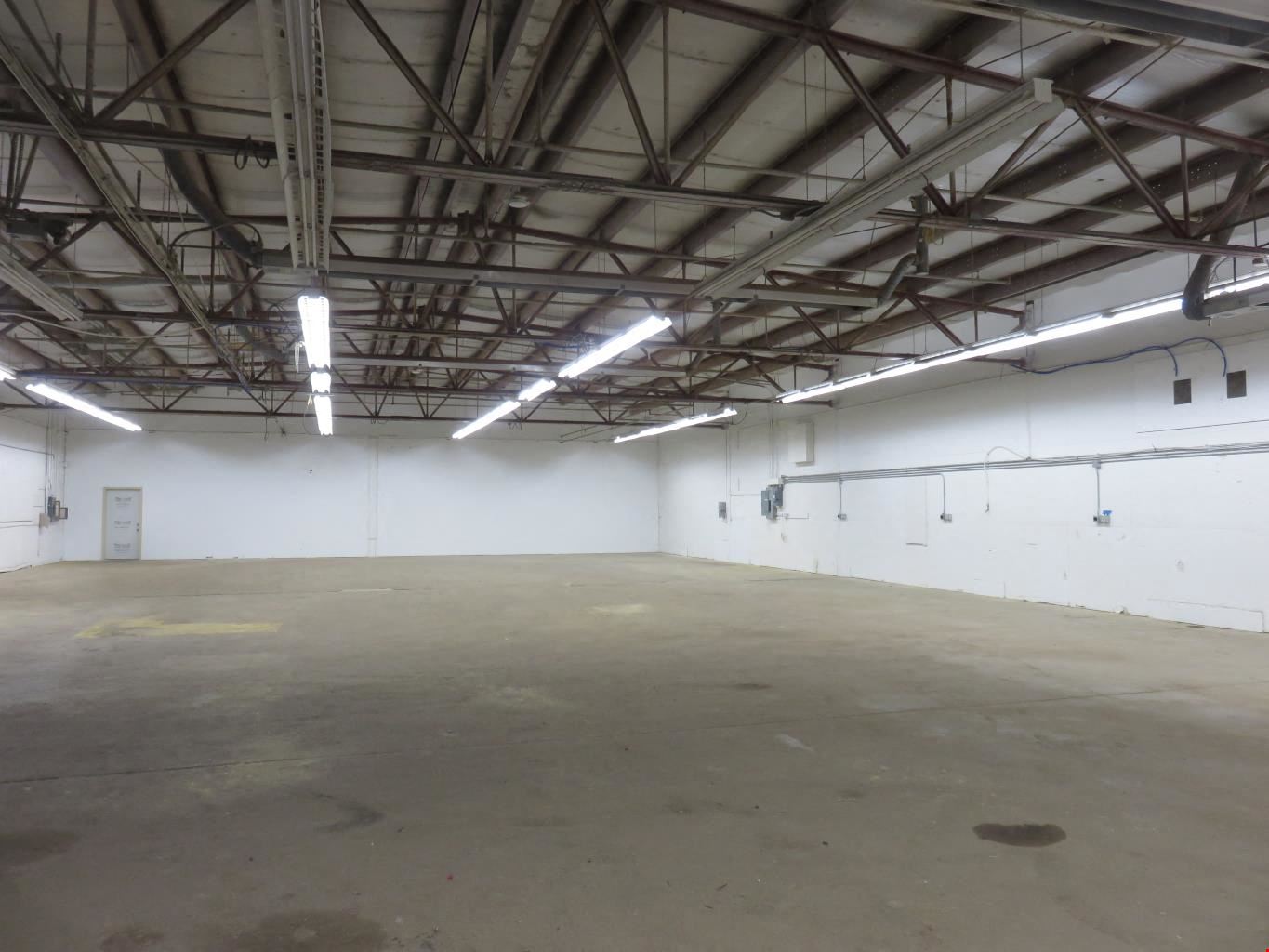 725 Spiral Blvd