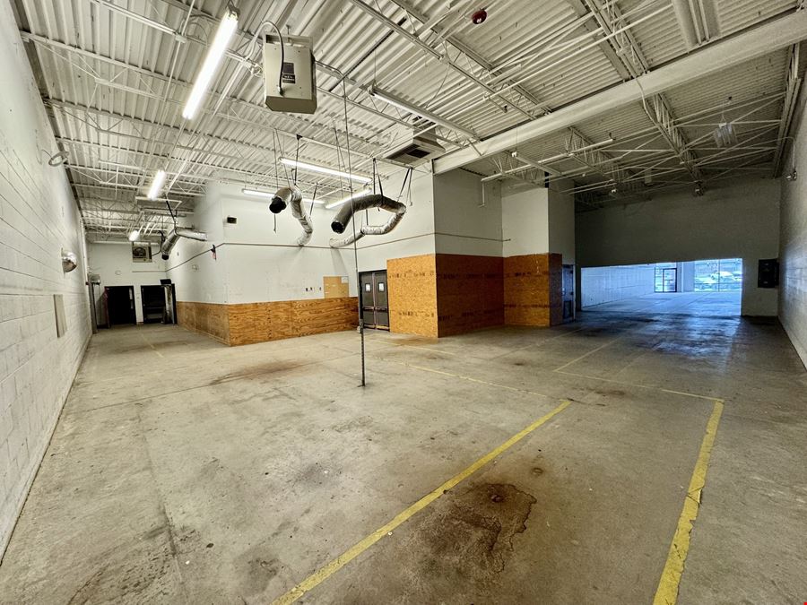 Gateway Village - Deland Retail Spaces For Lease