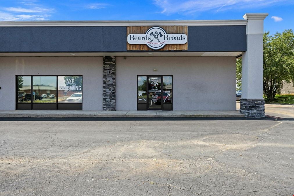 END CAP RETAIL SPACE AVAILABLE