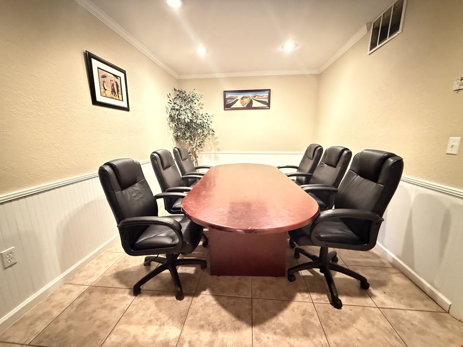  Updated Office Suites + Optional Live/Work Apartment | 4,532 SF | Downtown New Port Richey