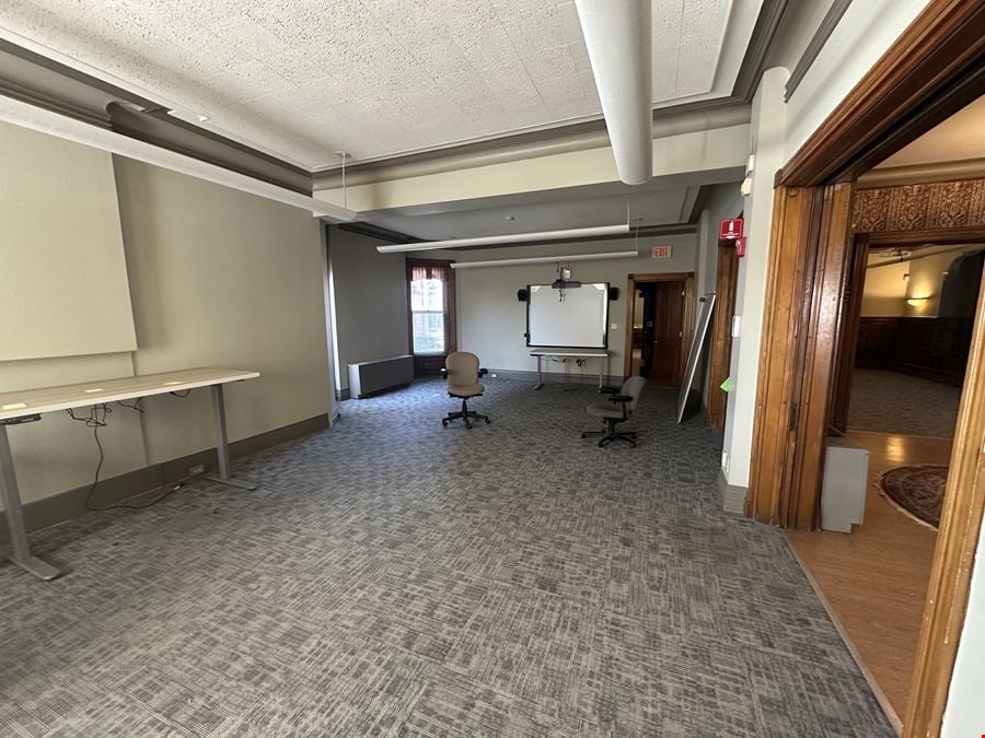 1160 Main St - 8700 +/- SF Office Building