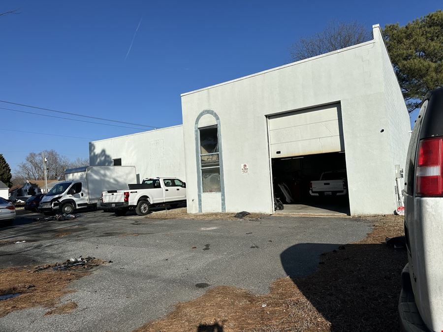 Auto Related / Flex Warehouse for Sale or Lease