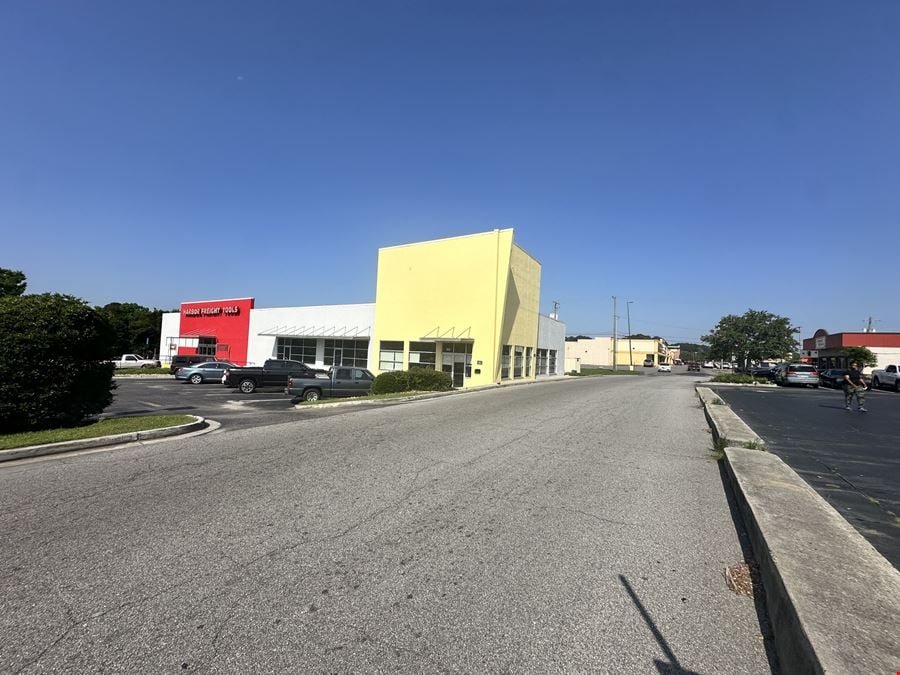 Harbor Freight Tools Building