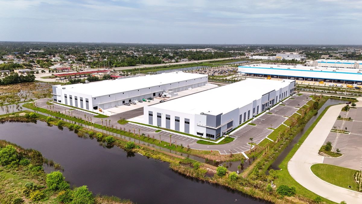 Alico Logistics Center