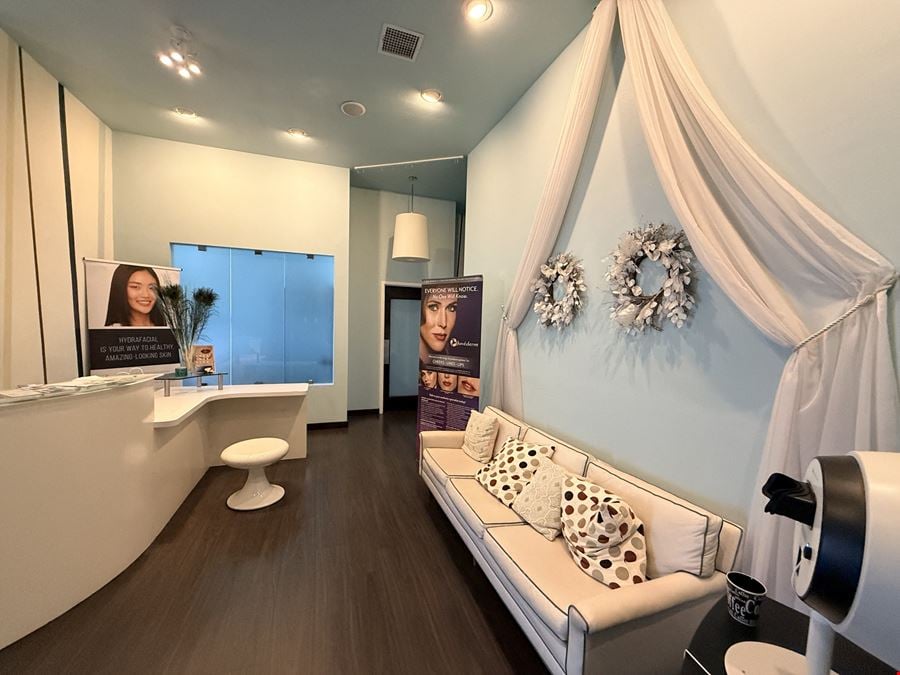 2140 W. Grande Blvd.