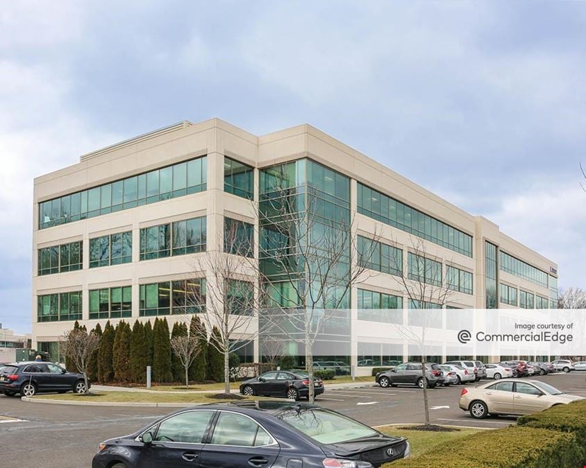 100 Princeton South Corporate Center