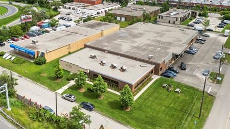 Preview of Industrial space for Rent at 907 Oxford Street