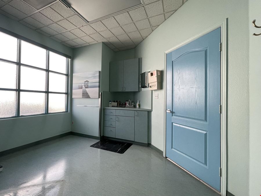 DOCTORS MEDICAL PARK