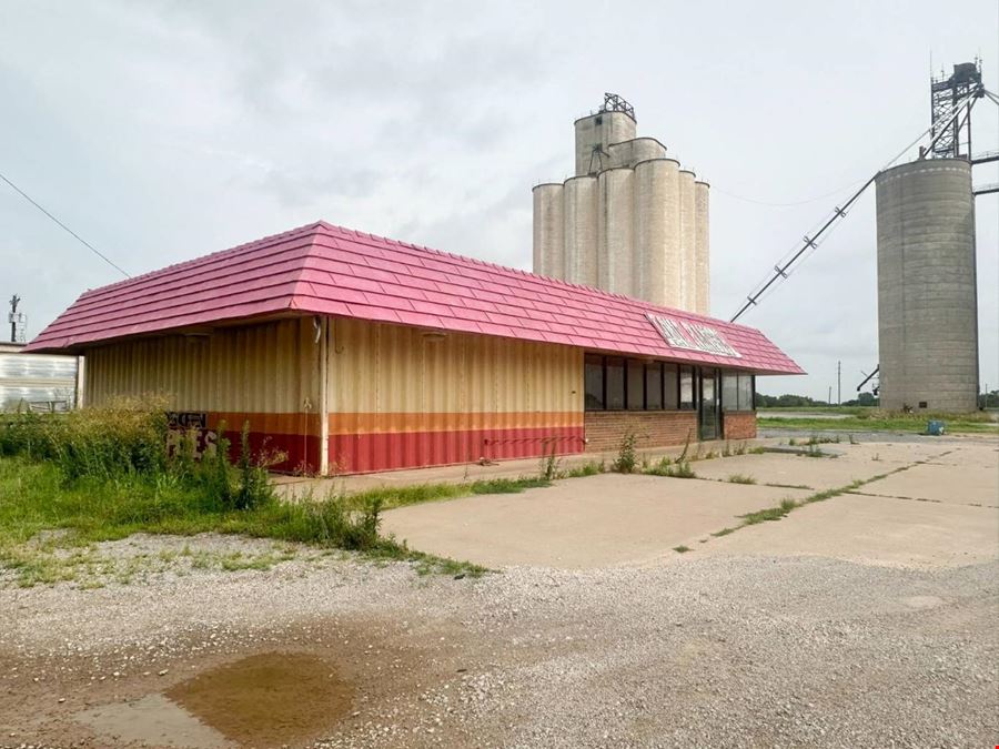9317  Highway 8