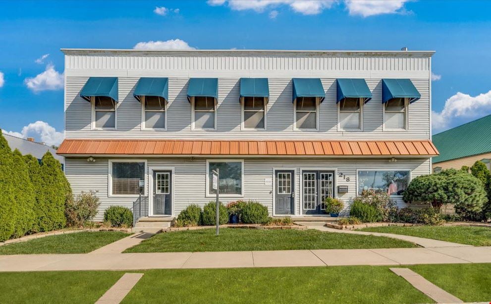 NEWTON AIRBNB, BOUTIQUE, & SALON