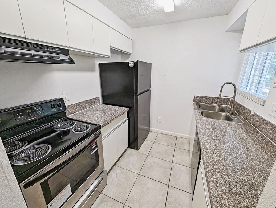 Brentwood Townhomes