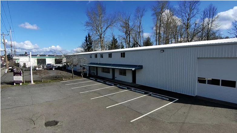 Preview of Industrial space for Rent at 840 NE Cleveland Ave