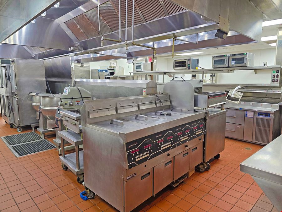 Second Generation Restaurant Space | Naples