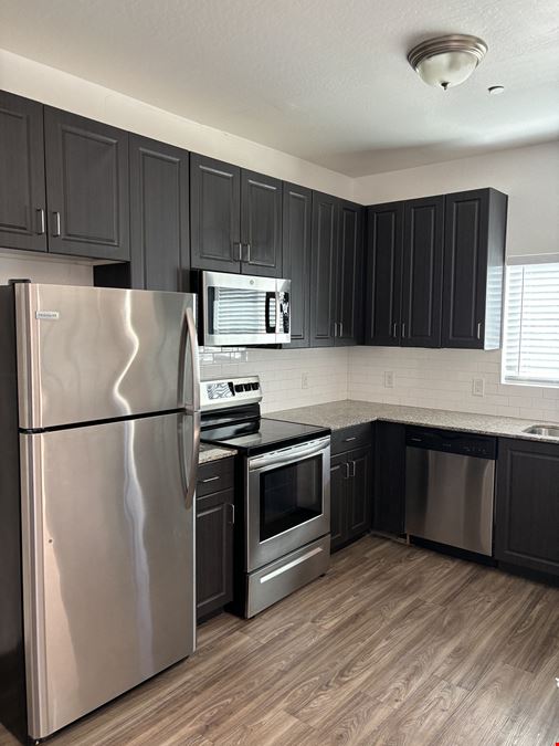 Macallister Apartments