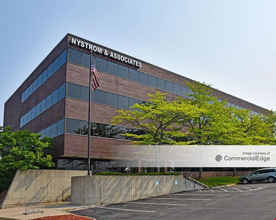 Preview of Office space for Rent at 13100 Wayzata Blvd