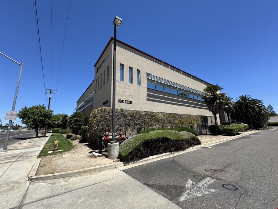 100% Leased Medical Investment | New 15-Year Leases