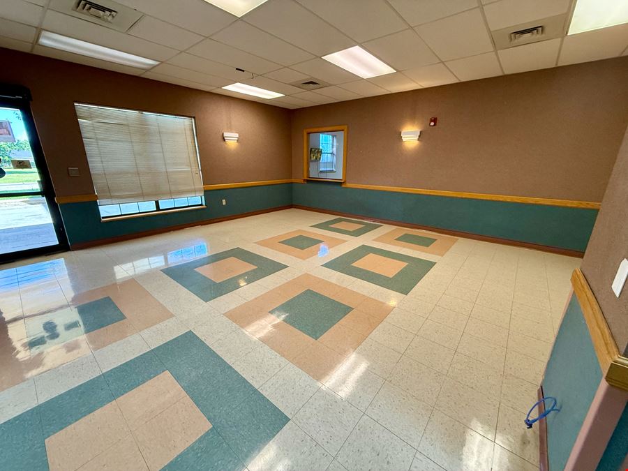 Freestanding Medical Office Building