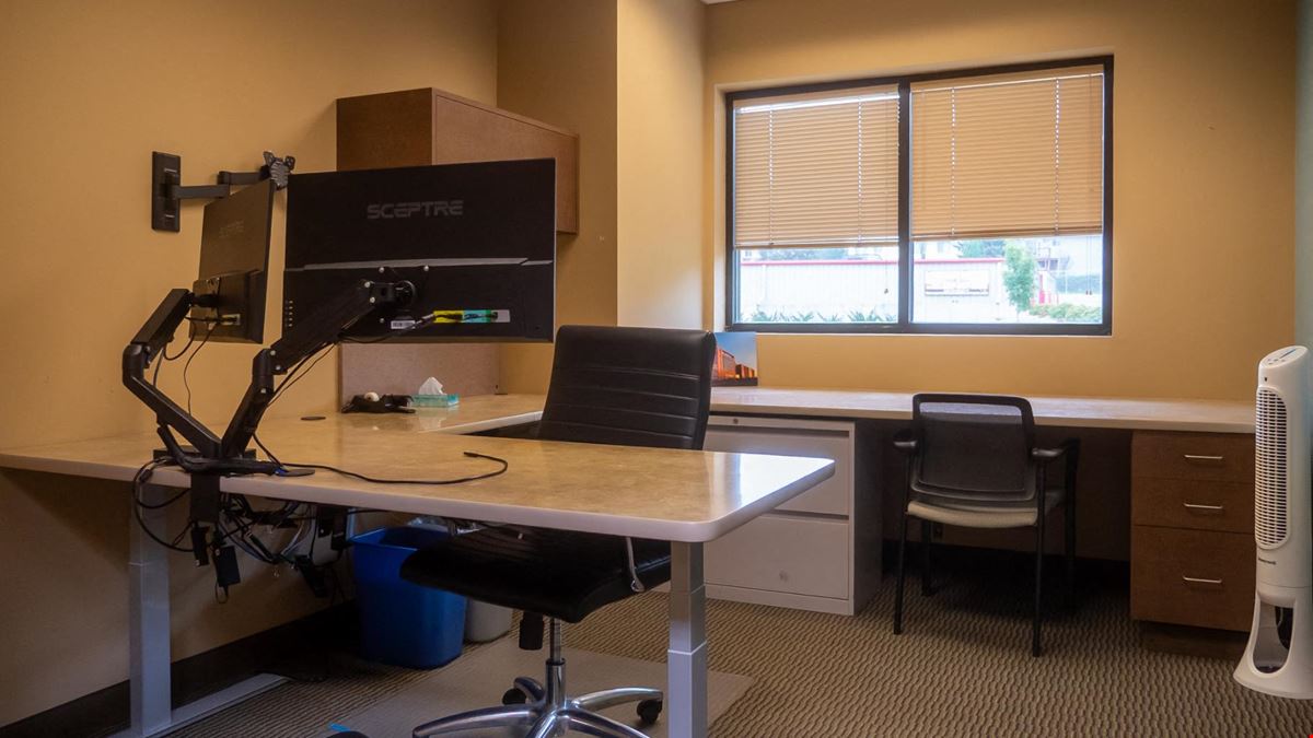 Flexible Commercial Space with Office & Warehouse