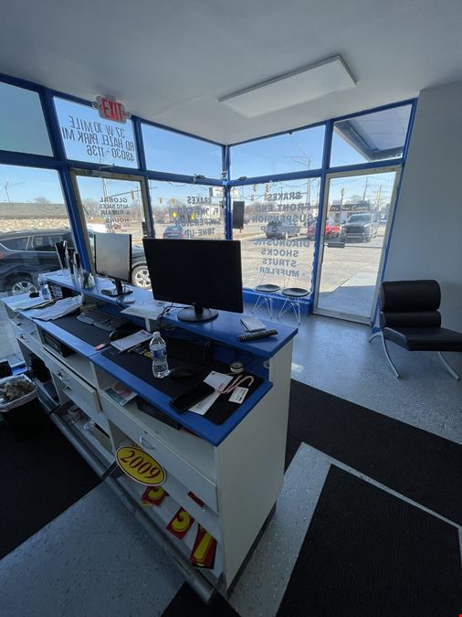 Hazel Park - Global Auto Sales & Repair